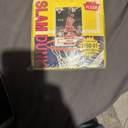Fleer Un Opened  Box 