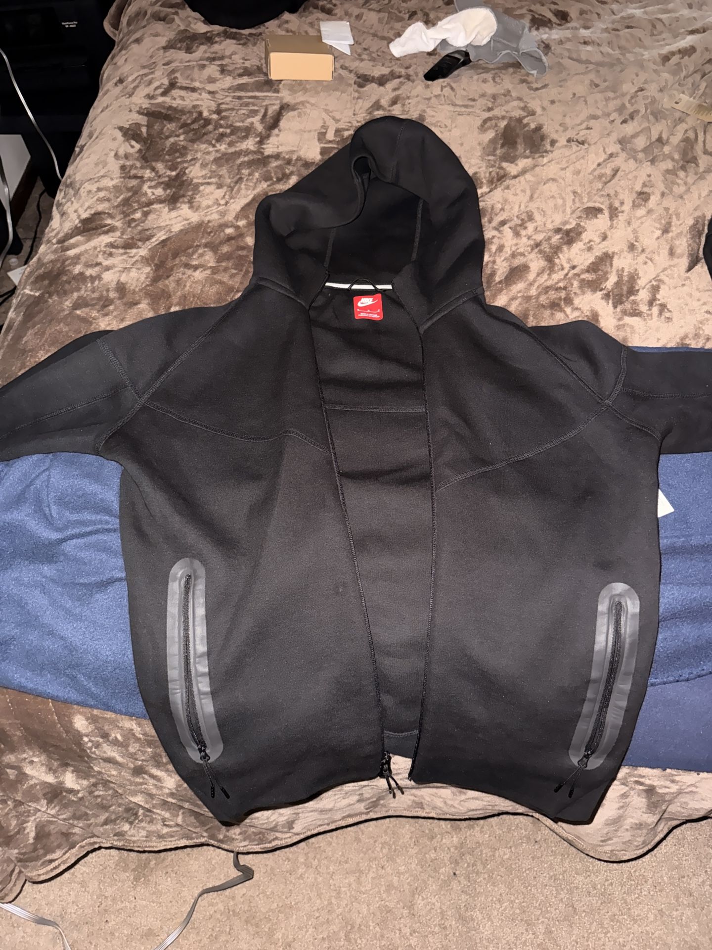 Nike tech