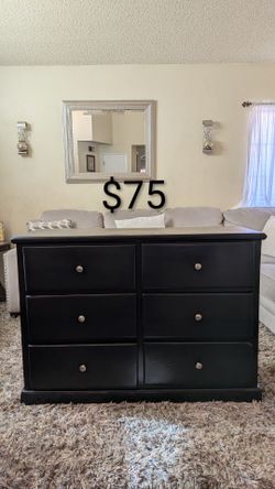 BLACK SOLID WOOD DRESSER WITH 6 DRAWERS