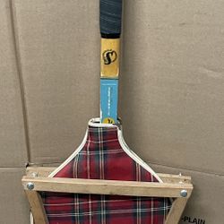 VINTAGE SPALDING DORIS HART SIGNATURE Tennis Racquet Wood Ashbow 4 3/8 Light