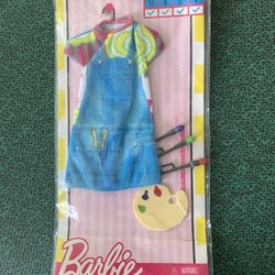 2016 Barbie Painting outfit