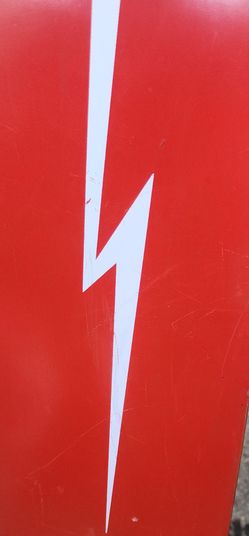 Vintage lightning bolt