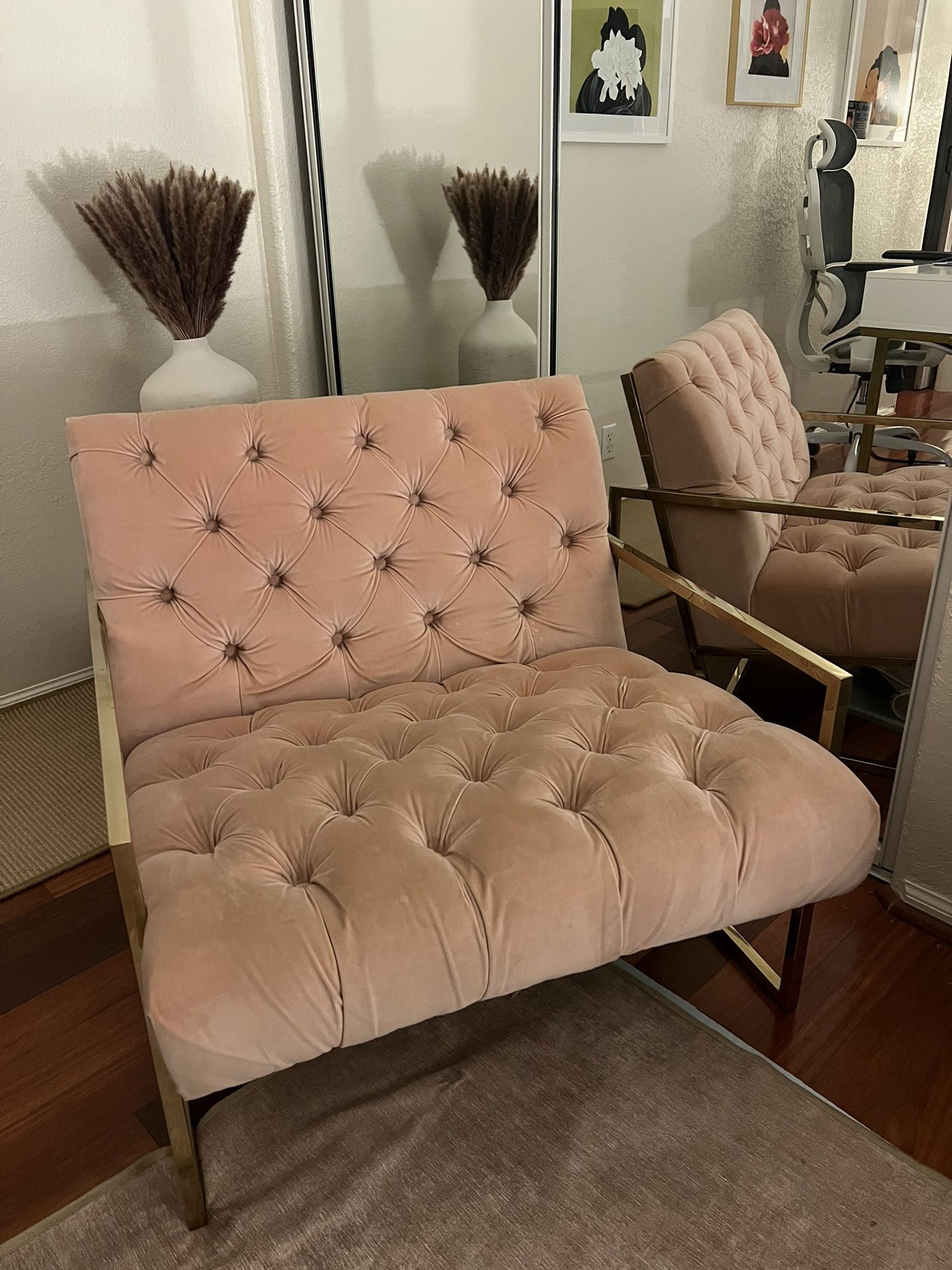 Blush Pink Velvet Accent Chair