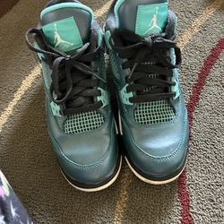 Air Jordan Teal Retro Size 4.5Y 