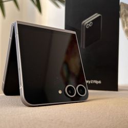 Samsung Galaxy Z Flip 6 256gb Unlocked, FREE Smartwach/ Headphones. Pay $1 Today Rest in payments. NO CREDIT NEEDED FINANCING
