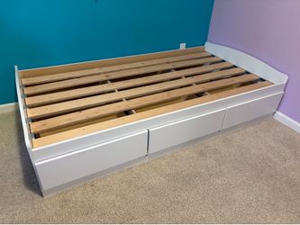 Twin storage bed 3 drawers