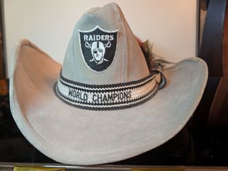 Authentic vintage extremely rare Raiders Colectable