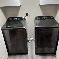 Samsung Washer And Dryer Set .