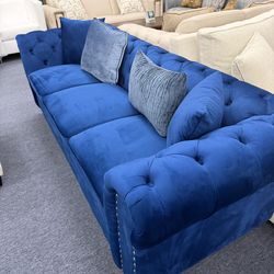 Beautiful Fabric Couches @ FURNITURE LOVE ❤️ Same Day Delivery 🚚