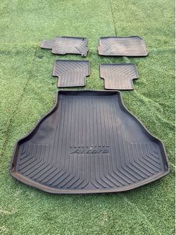 OEM 16-17 Honda Accord All Weather Mats