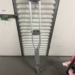 Crutches 