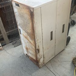 file Cabinet  free