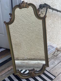 Decorative wood wall mirror Decorative wood wall mirror