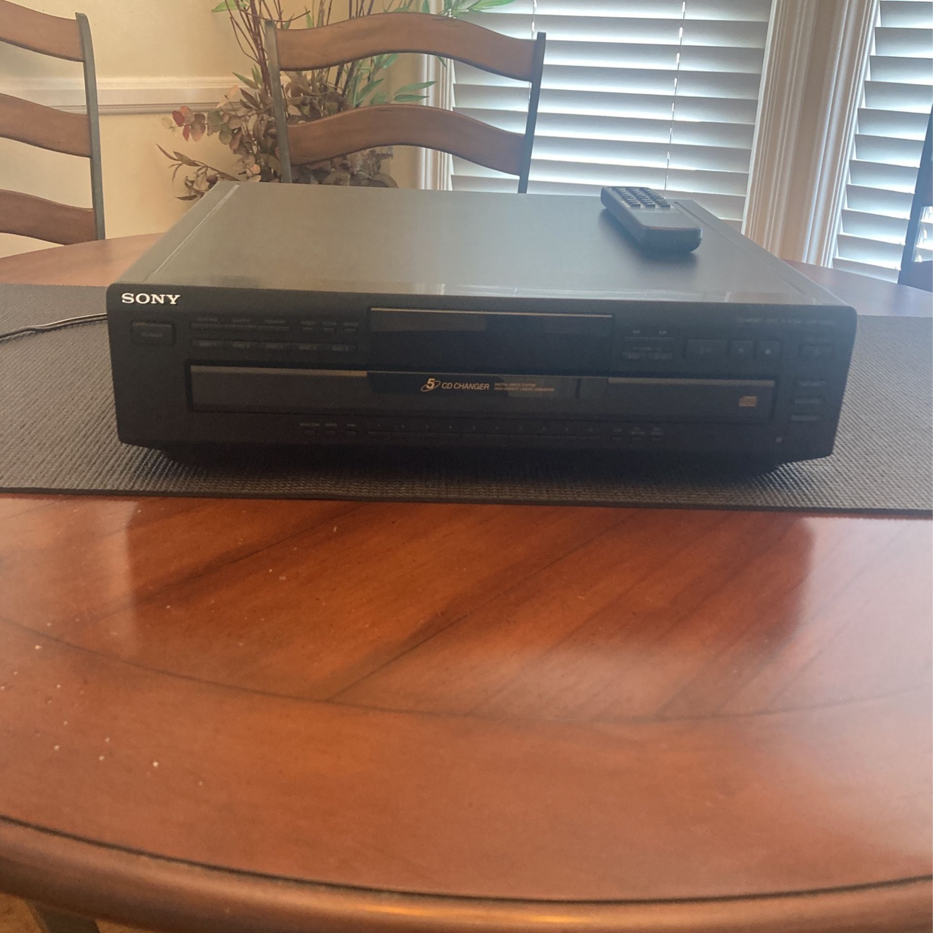 Sony Five Disc Cd Player With Remote  $40