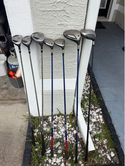 Golf Clubs for Sale – Titleist, TaylorMade & More! Great Condition!