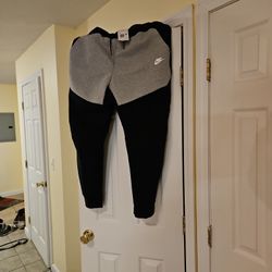 Grey&blackNike Tech Joggers  