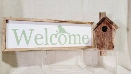 **NEW Rustic Metal/Wood Welcome Sign & Birdhouse**