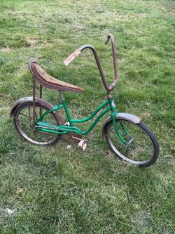 Vintage Banana‑Seat Bike – Sears Spyder