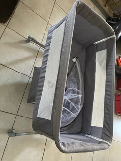 Bassinet crib baby bed