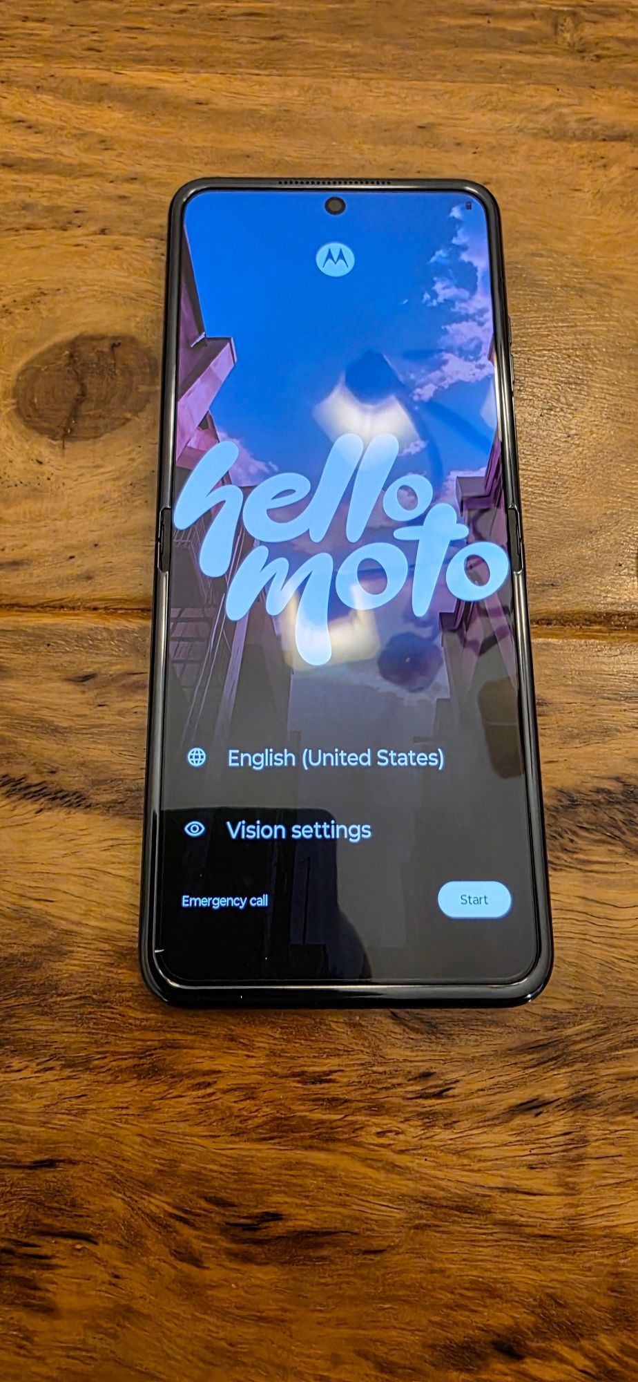 2024 Motorola Razr Plus
