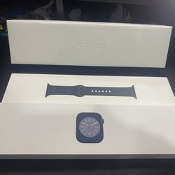 Apple Watch Series 8