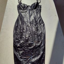 Fashion Nova Woman's Faux Leather Midi Dress - Black Dress -M-Used