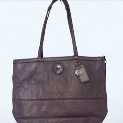 Coach Tote