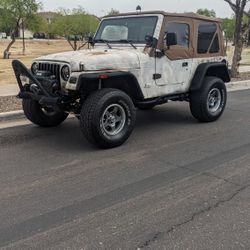 2000 Jeep Wrangler 