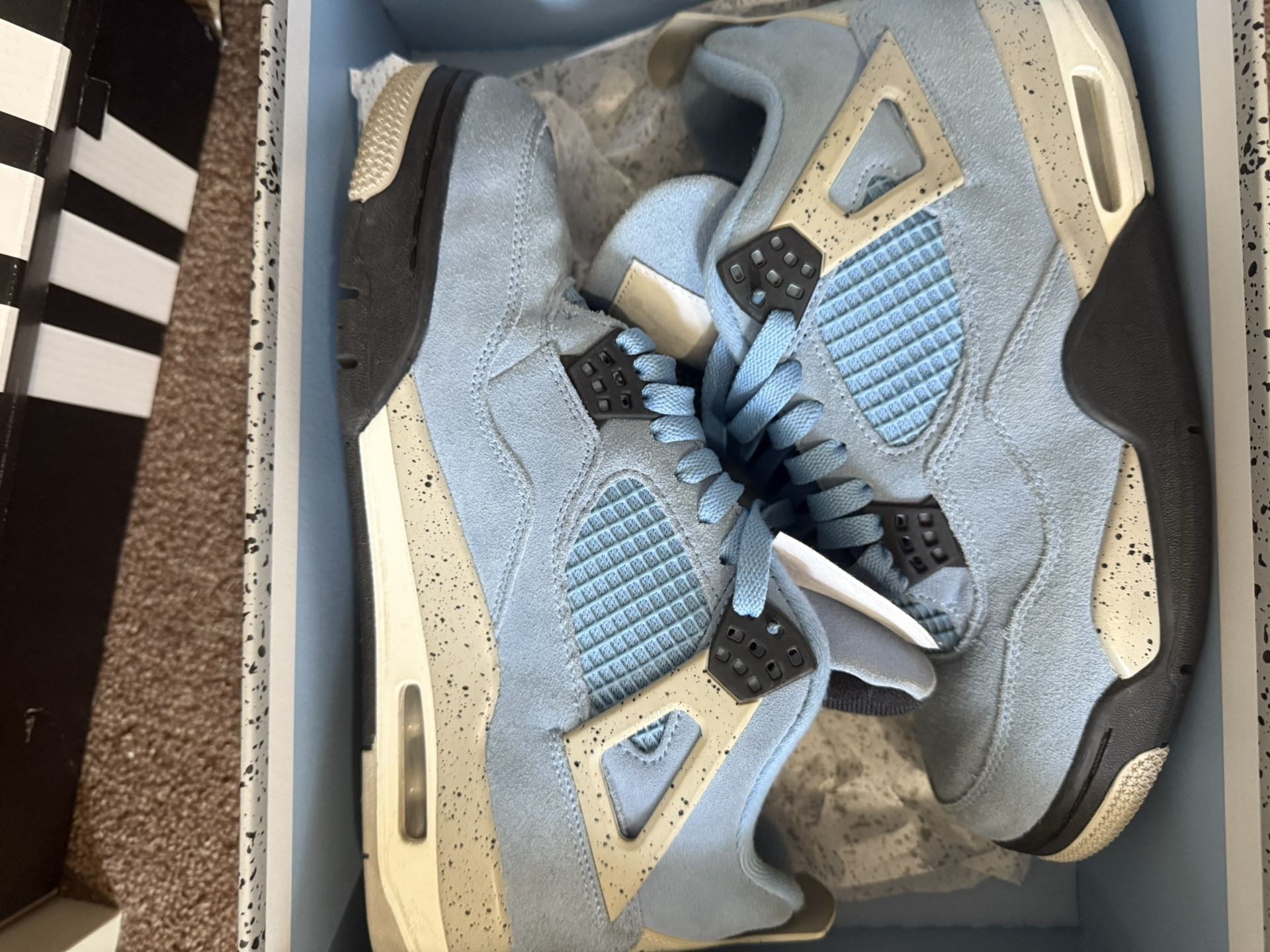 jordan 4 unc