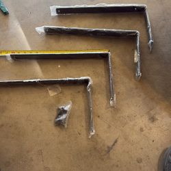 4 Shelf Bracket
