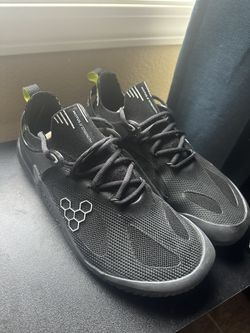 Vivobarefoot Motus Strength Mens (EUR 40/ US 7)