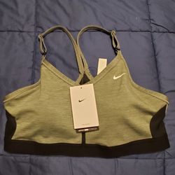 New - Nike Sports Bra Size Xl
