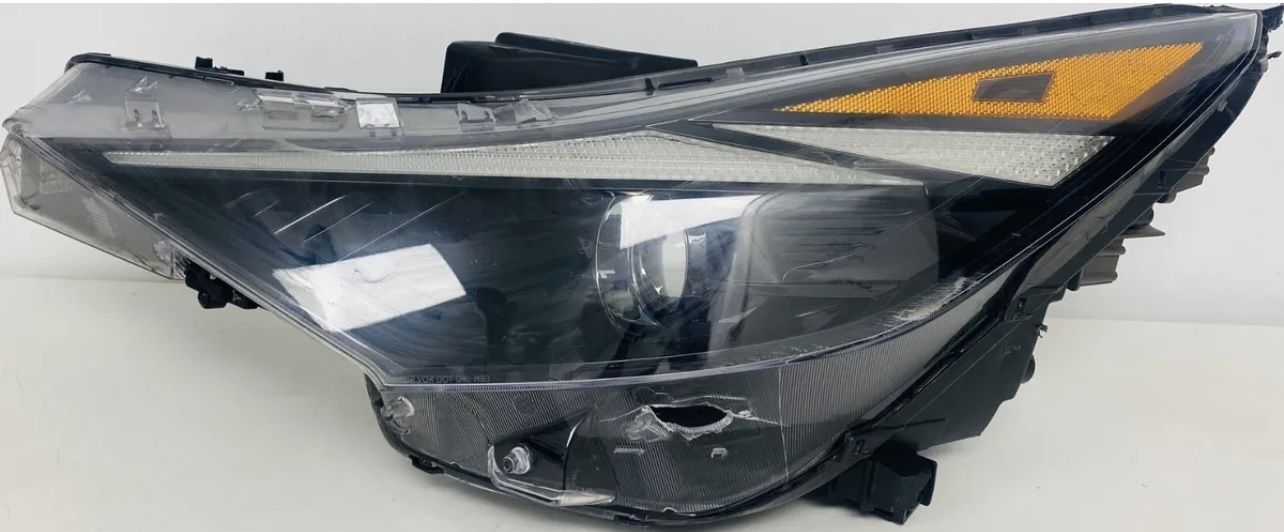 ⭐21-23 Hyundai Elantra Left Headlight Halogen w/LED OEM (92101-AB000)⭐