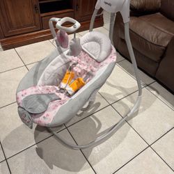 Ingenuity SimpleComfort Lightweight Compact 6-Speed Multi-Direction Baby Swing