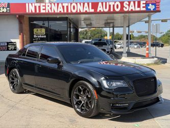 2019 Chrysler 300
