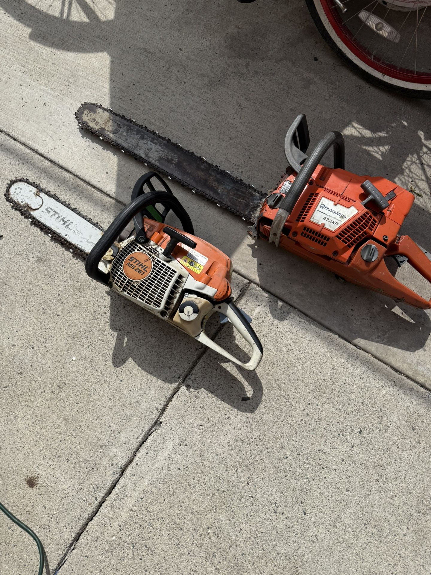 Stihl 261 $340 And Husqavarna 372xp Chain Saw $500