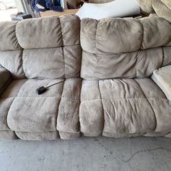 OVRSIZD POWER RECLING SECTIONAL