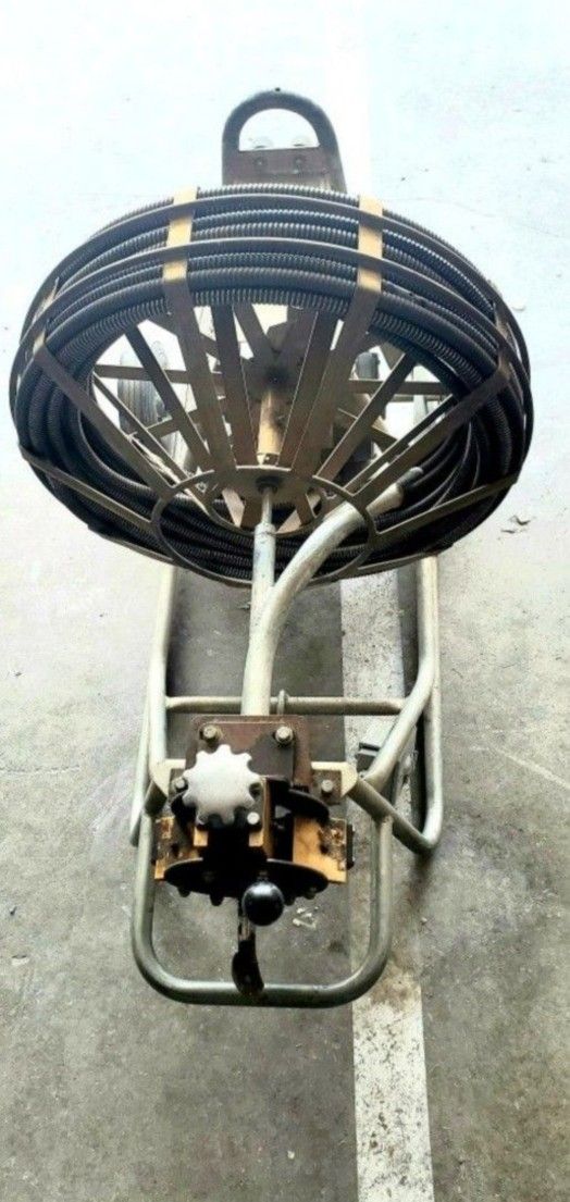 Gerlitz Heavy Duty Sewer Machine With Power Feeder in great working condition