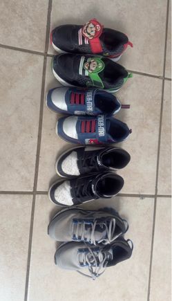 Shoes 8$ each