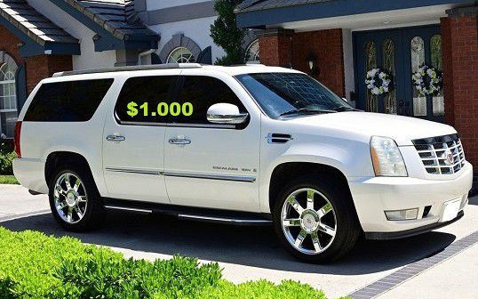 $1.000 2OO8 Cadillac Escalade Clean Tittle!Runs and Drives great.Nice Family car!one owner!🔑🔑