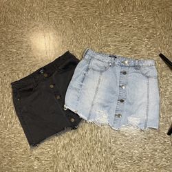 Women Skirts Size Large 