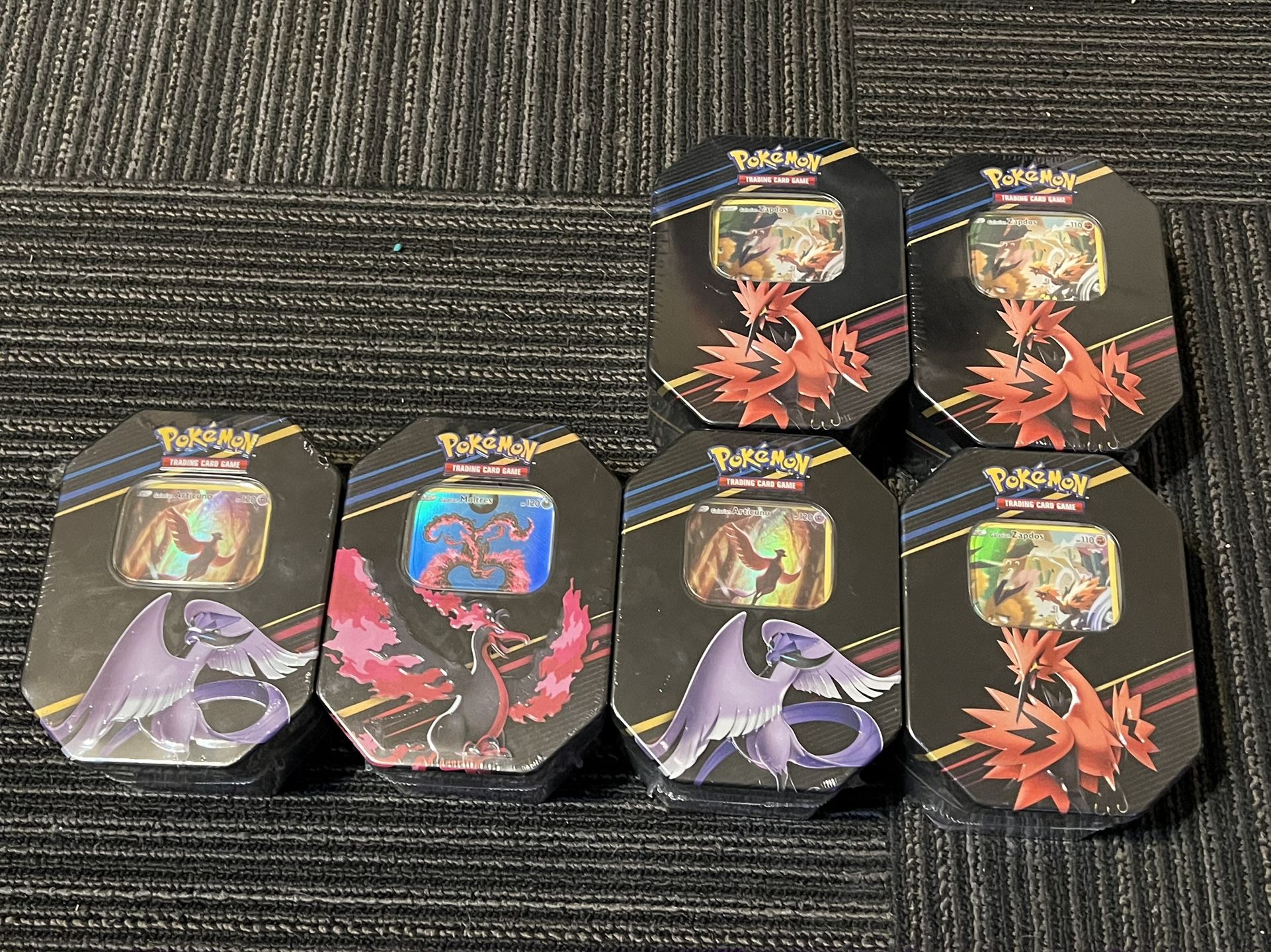 Pokémon Crown Zenith Tins