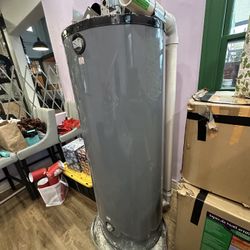 100 Gallon Rheem Water Heater