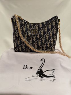 Women Christian Dior shoulder bag