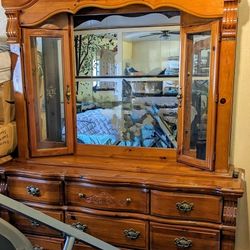 9 Draw Dresser With Mirror Hutch Top