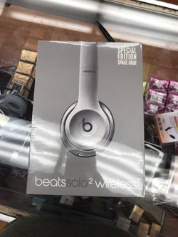 Beats solo 2 wireless brand new sealed