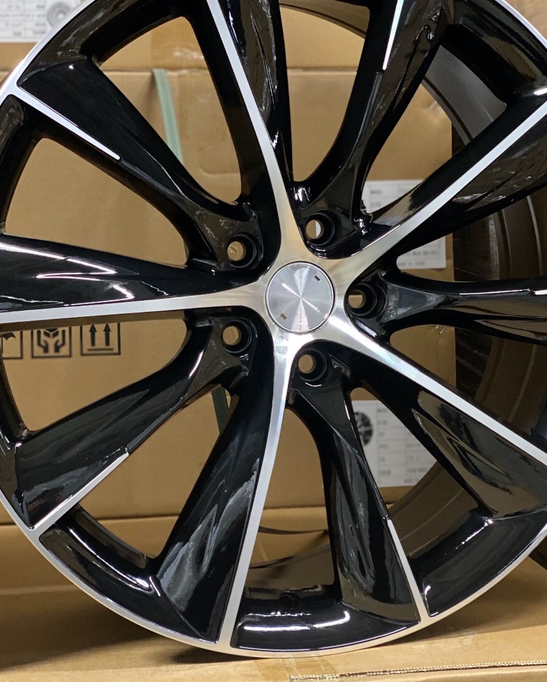 🔥🔥🔥20 inch in stock!🔥🔥🔥(only 50 down payment / no credit needed )