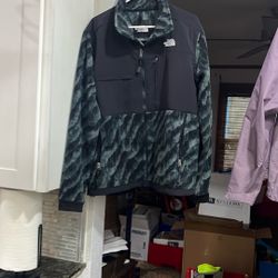Northface fleece jacket