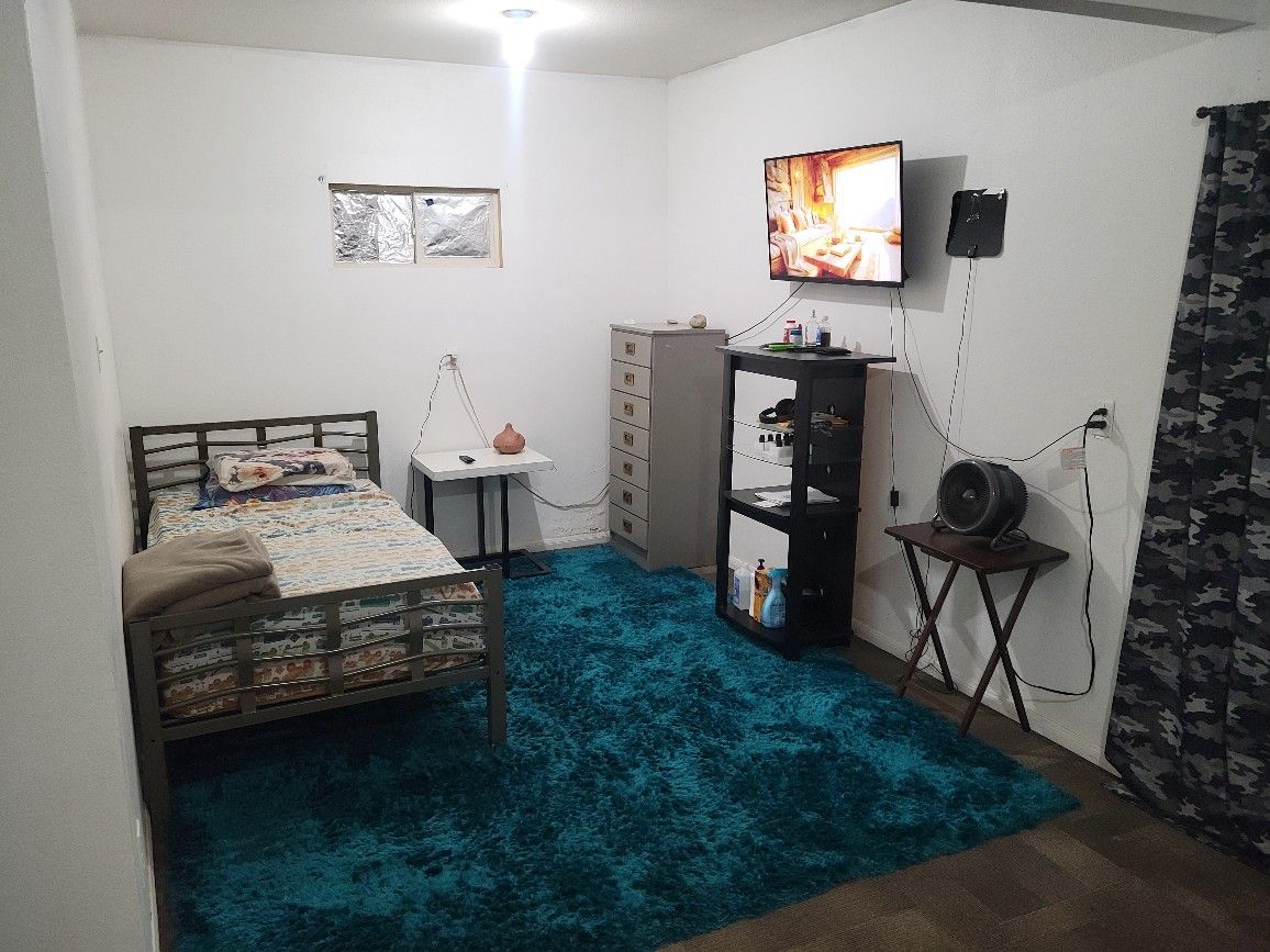Rent Room Bloomington