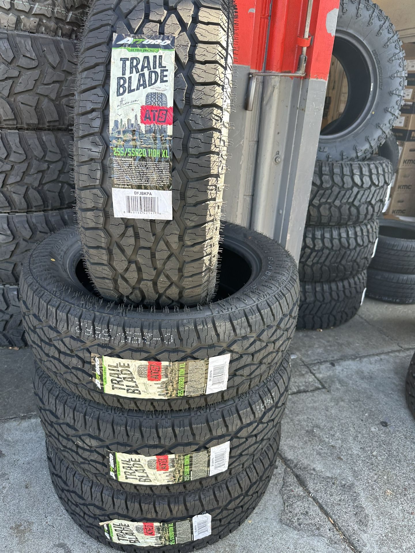 255/55R20 ATTURO TRAIL BLADE ATS 110H XL Brand New 4 Tires